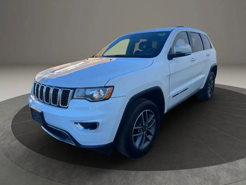 Used 2019 Jeep Grand Cherokee Limited AWD/4WD image 1