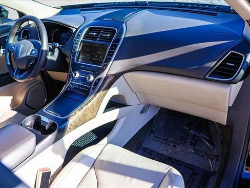 Used 2016 Lincoln MKX Reserve w/ Technology Package image 26