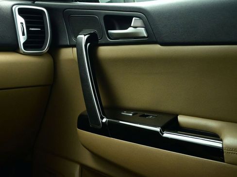 Certified 2017 Kia Sportage SX image 45