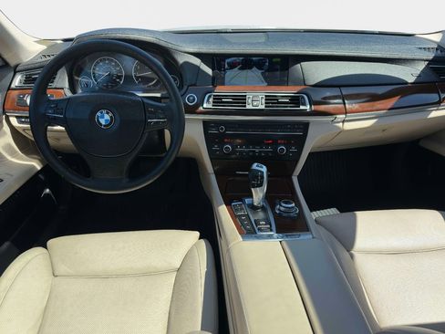 Used 2010 BMW 750Li xDrive AWD/4WD image 11