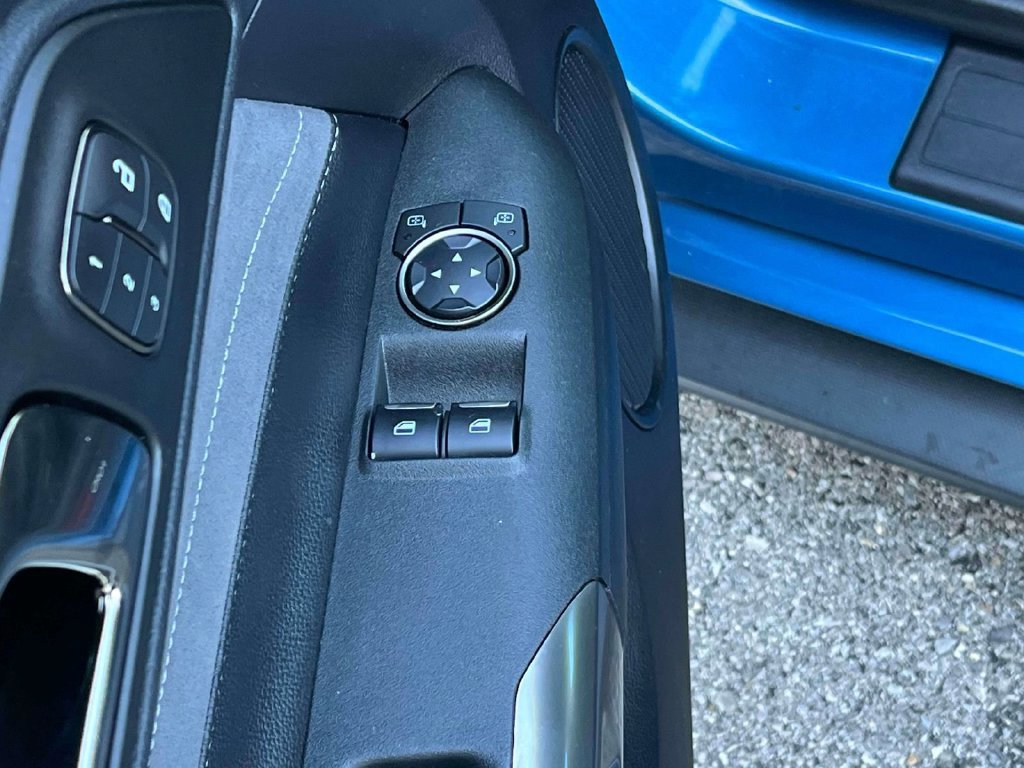 Used 2019 Ford Mustang Shelby GT350 w/ Technology Package RWD image 20
