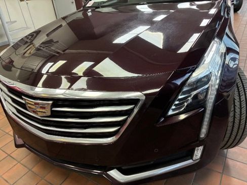 Used 2018 Cadillac CT6 Luxury image 9