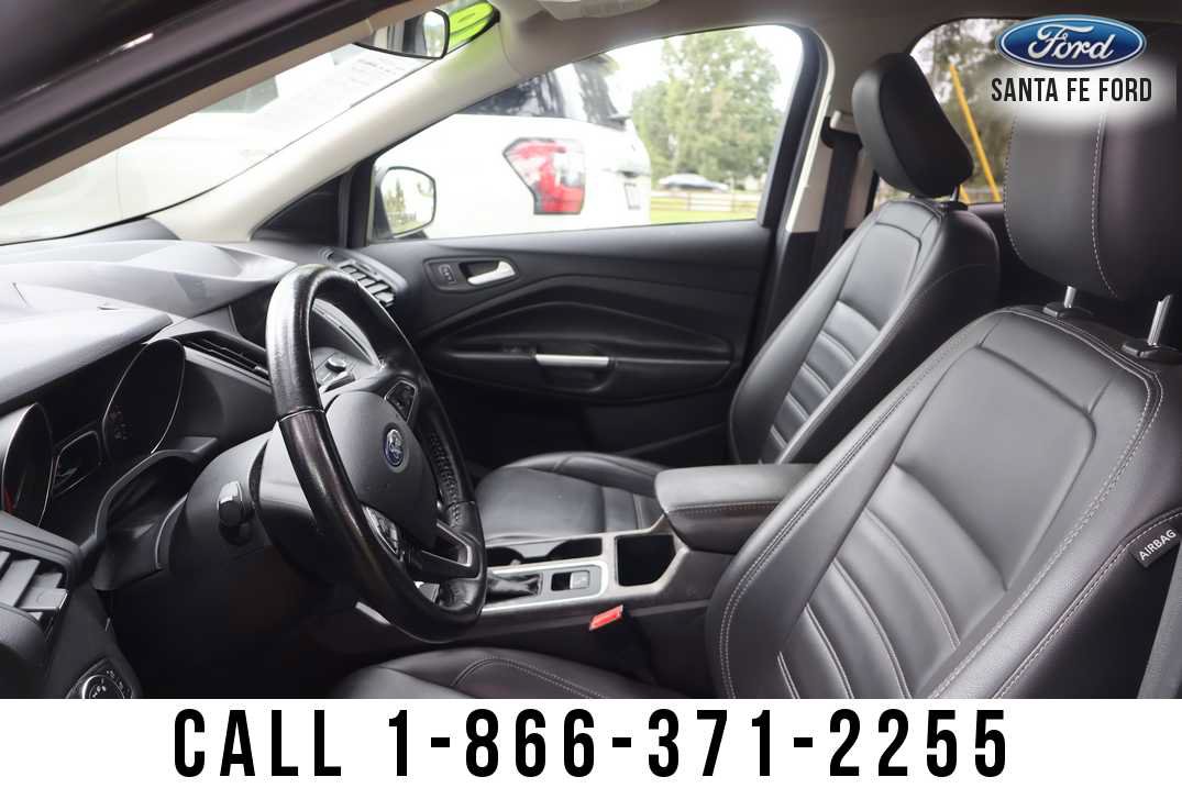 Used 2019 Ford Escape SEL AWD/4WD image 17