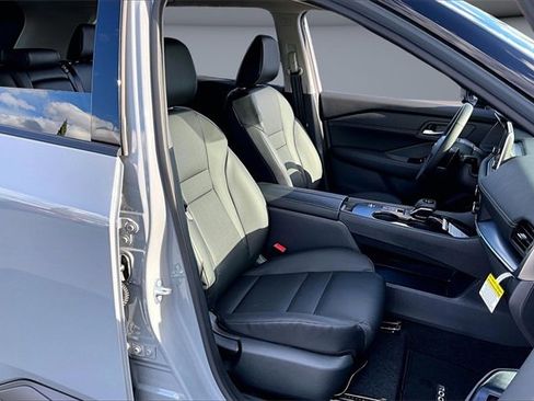 New 2026 Nissan Rogue SV image 11