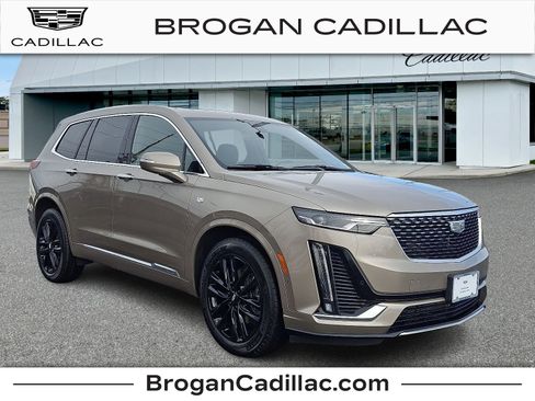Certified 2022 Cadillac XT6 Premium Luxury w/ Technology Package image 1