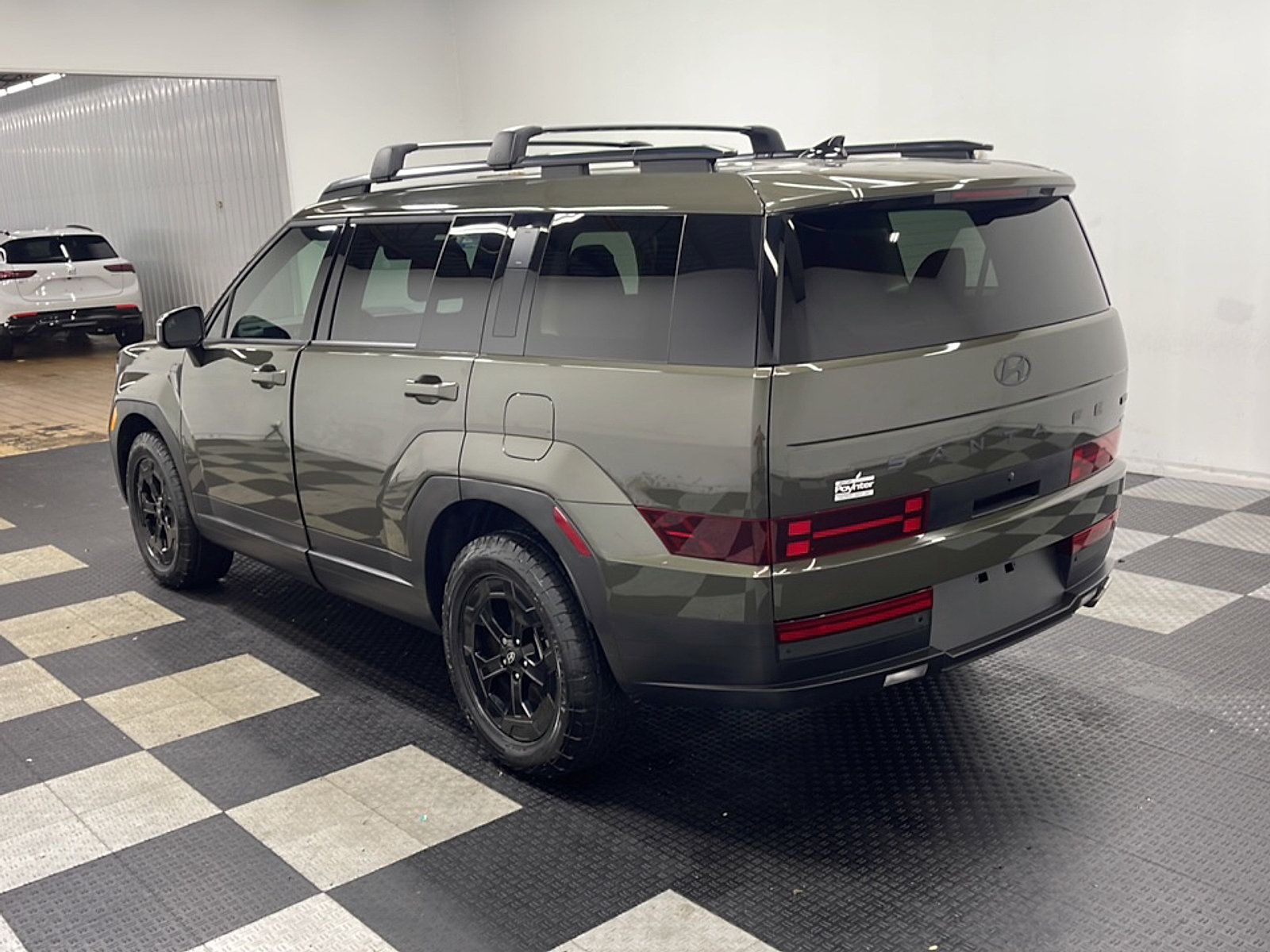 Used 2025 Hyundai Santa Fe XRT AWD/4WD image 17