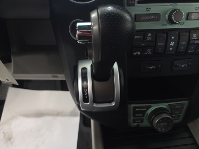 Used 2011 Honda Pilot Touring image 20