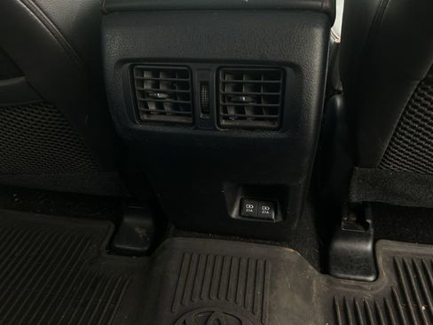 Used 2021 Toyota 4Runner TRD Off-Road Premium w/ Moonroof Package AWD/4WD image 13