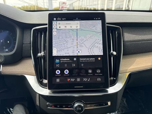 Used 2025 Volvo XC90 B6 Plus AWD/4WD image 24