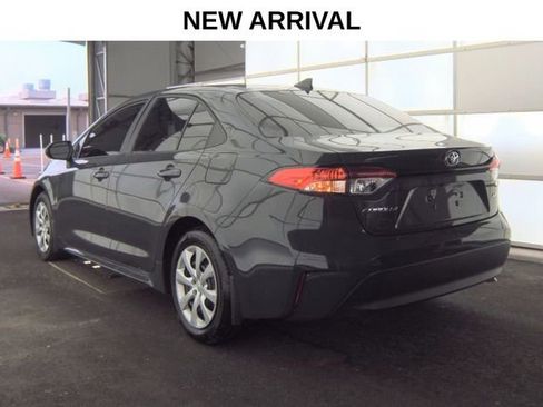 Used 2026 Toyota Corolla LE image 3