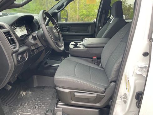 Used 2026 RAM 2500 Tradesman AWD/4WD image 38