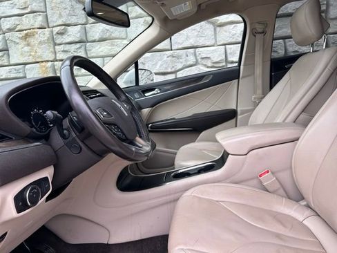 Used 2017 Lincoln MKC Reserve image 8