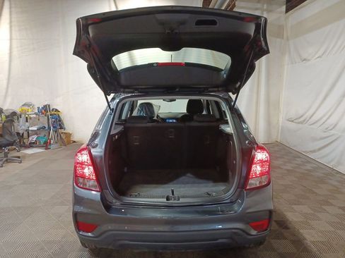 Used 2020 Chevrolet Trax LS image 19
