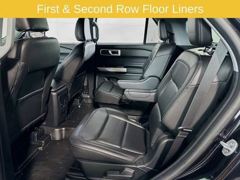 Certified 2023 Ford Explorer XLT w/ Equipment Group 202A AWD/4WD image 19