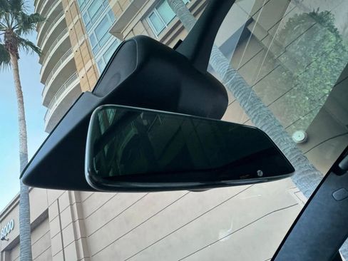 Used 2017 Tesla Model X 100D image 68