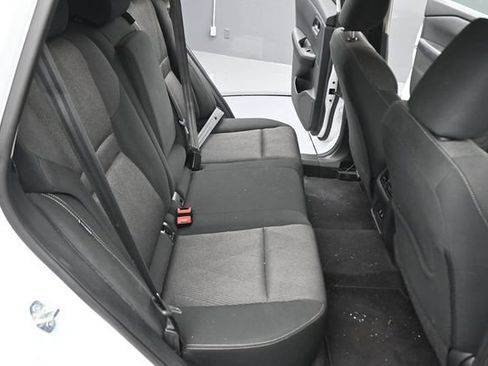 Used 2024 Nissan Rogue SV FWD image 16