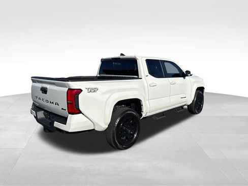 Used 2024 Toyota Tacoma TRD Sport image 7