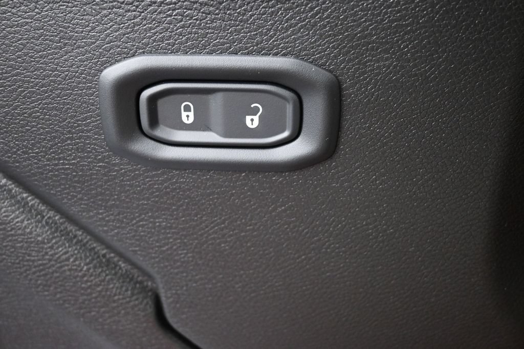 New 2026 Jeep Wrangler Unlimited Sport AWD/4WD image 19