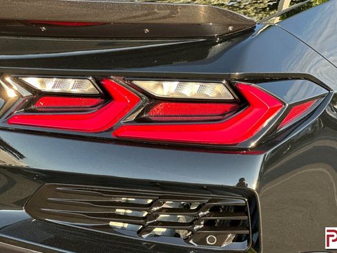 Used 2025 Chevrolet Corvette E-Ray w/ Stealth Interior Trim Package image 32