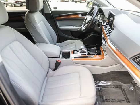 Used 2021 Audi Q5 Premium Plus image 14