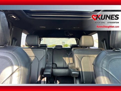Used 2019 Ford Expedition Limited w/ Equipment Group 301A AWD/4WD image 42
