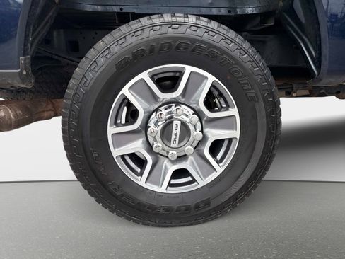 Used 2024 Ford F250 Lariat image 19