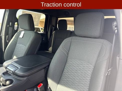 New 2026 RAM 4500 4x4 Crew Cab DRW image 17