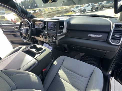 Used 2021 RAM 1500 Big Horn image 31