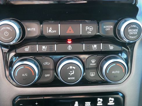 Used 2021 RAM 1500 Laramie image 23