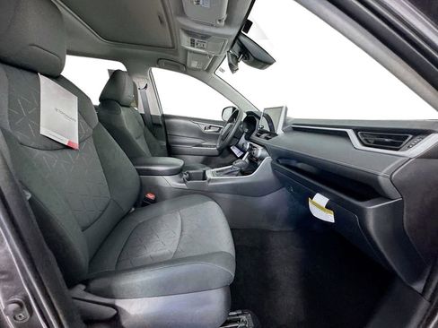 New 2025 Toyota RAV4 XLE image 30