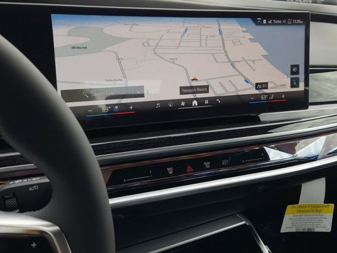 New 2026 BMW i7 eDrive50 w/ M Sport Package image 13