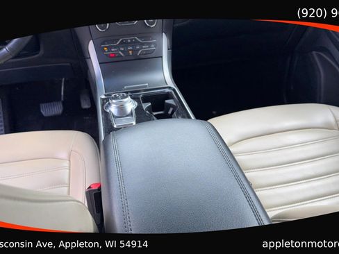 Used 2020 Ford Edge SEL image 14