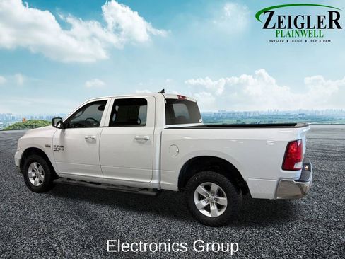 Used 2022 RAM 1500 Classic SLT w/ Electronics Convenience Group image 4