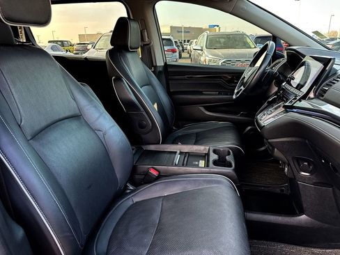 Used 2024 Honda Odyssey Elite image 26