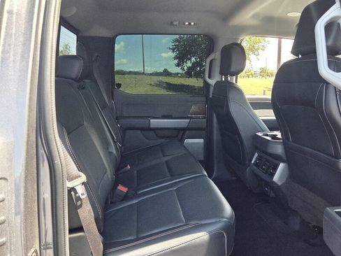 Used 2024 Ford F250 Lariat w/ Lariat Ultimate Package AWD/4WD image 13