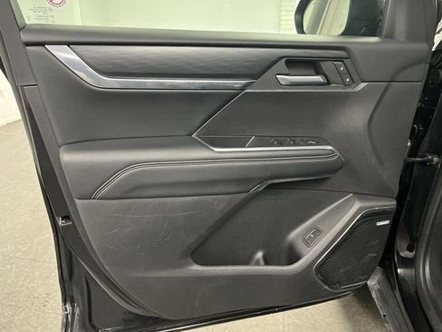 Certified 2025 GMC Acadia Elevation image 22