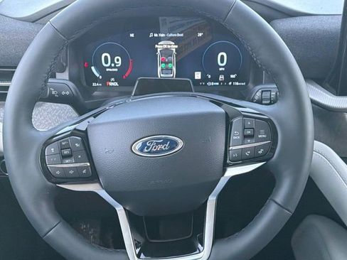 New 2026 Ford Explorer Platinum w/ LUX Leather Package image 21