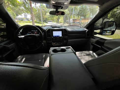 Used 2021 Ford F350 XL w/ STX Appearance Package AWD/4WD image 19