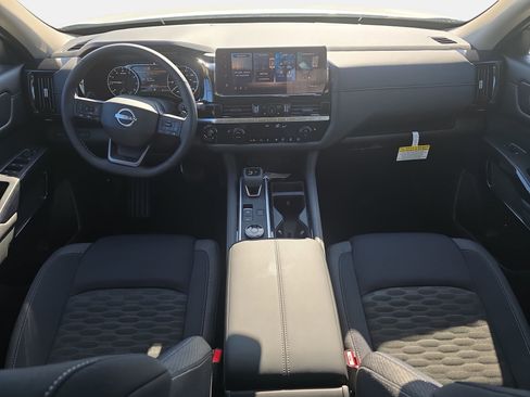 New 2026 Nissan Pathfinder SV AWD/4WD image 9