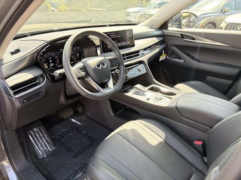 Certified 2026 INFINITI QX60 Luxe w/ Cargo Package FWD image 17