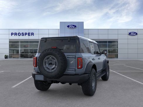 New 2025 Ford Bronco Outer Banks w/ Sasquatch Package image 8