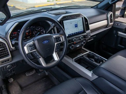 Used 2022 Ford F250 Lariat w/ Lariat Ultimate Package image 17