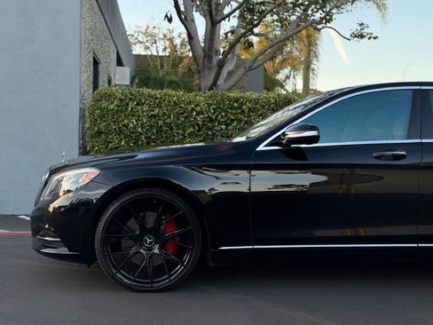 Used 2015 Mercedes-Benz S 550 Sedan image 14