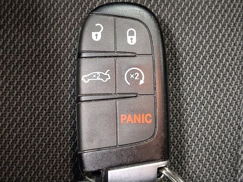 Used 2019 Dodge Charger SXT AWD/4WD image 32