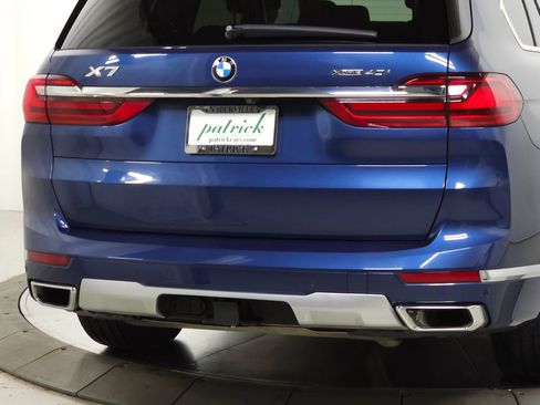 Used 2019 BMW X7 xDrive40i w/ Premium Package AWD/4WD image 9
