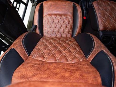 Used 2022 Jeep Gladiator Sport image 27