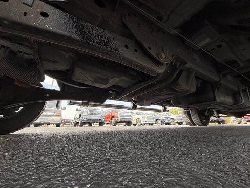 Used 2012 Ford F350 Lariat w/ Lariat Ultimate Pkg image 34