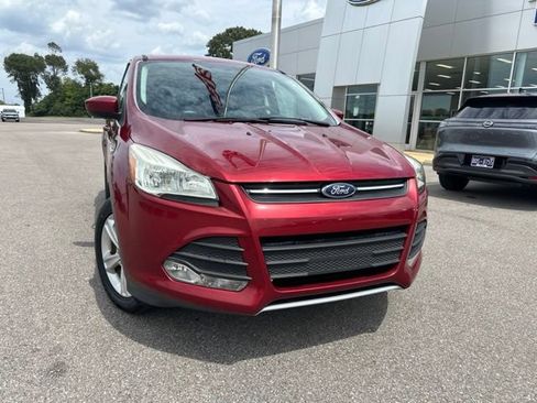 Used 2015 Ford Escape SE FWD image 5