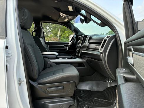 Used 2021 RAM 1500 Lone Star AWD/4WD image 14