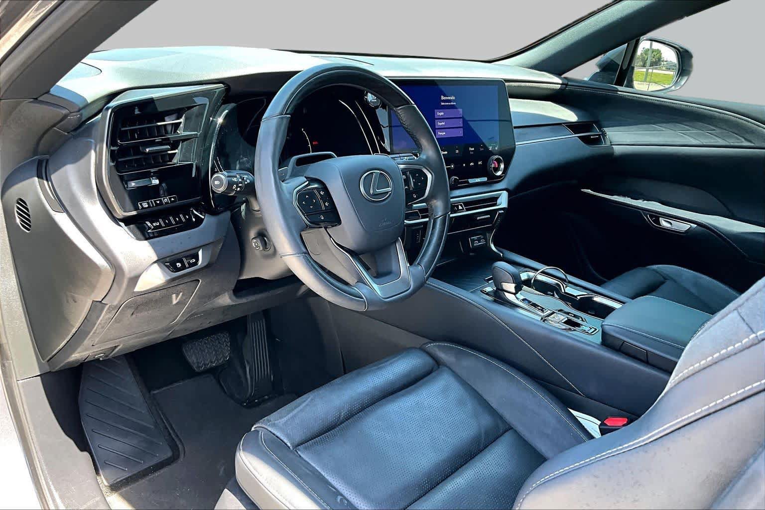 Used 2023 Lexus RX 350 FWD w/ Accessory Package (Z1) image 18